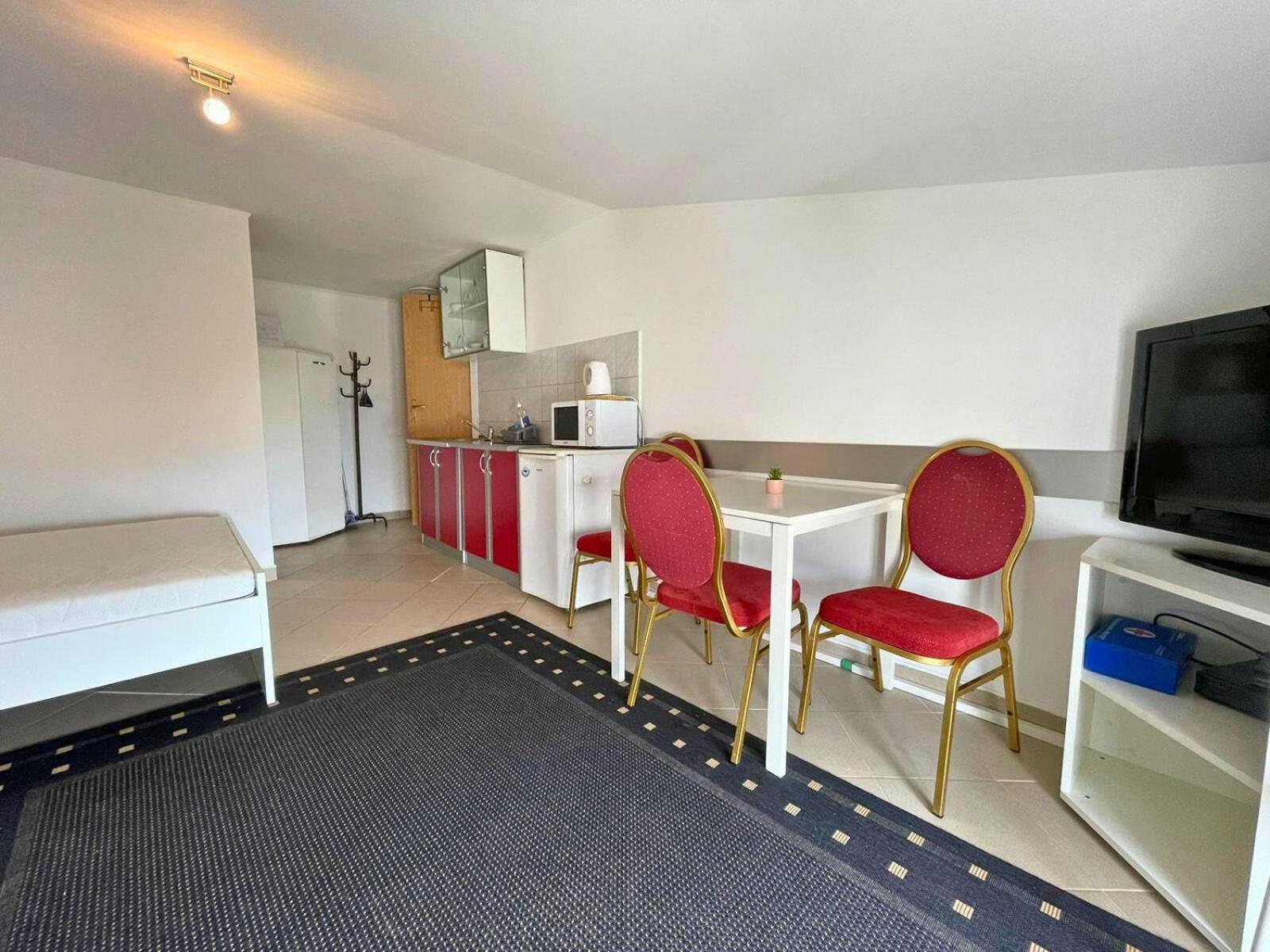Apartmani Tominac Crikvenica Buitenkant foto