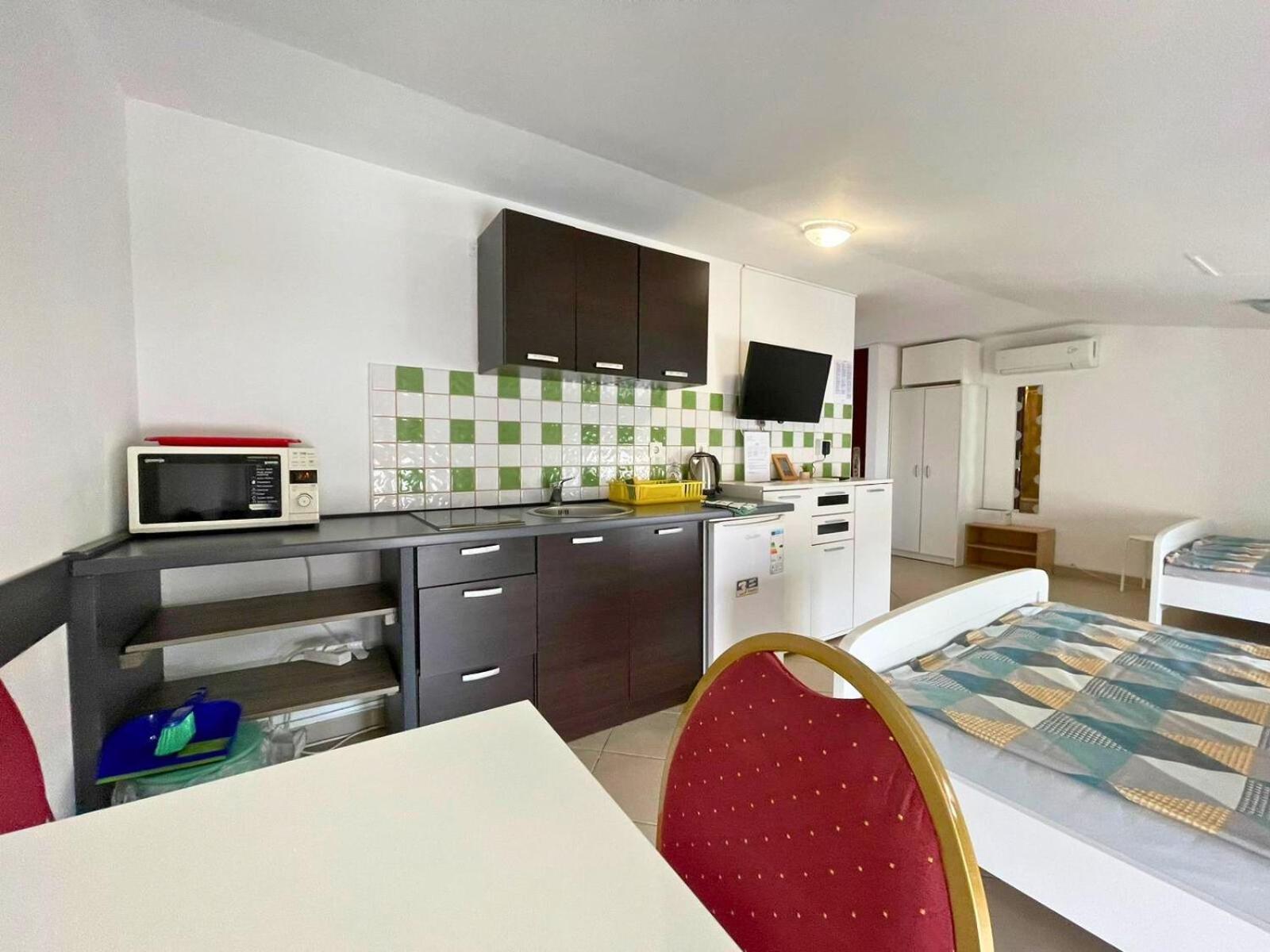 Apartmani Tominac Crikvenica Buitenkant foto