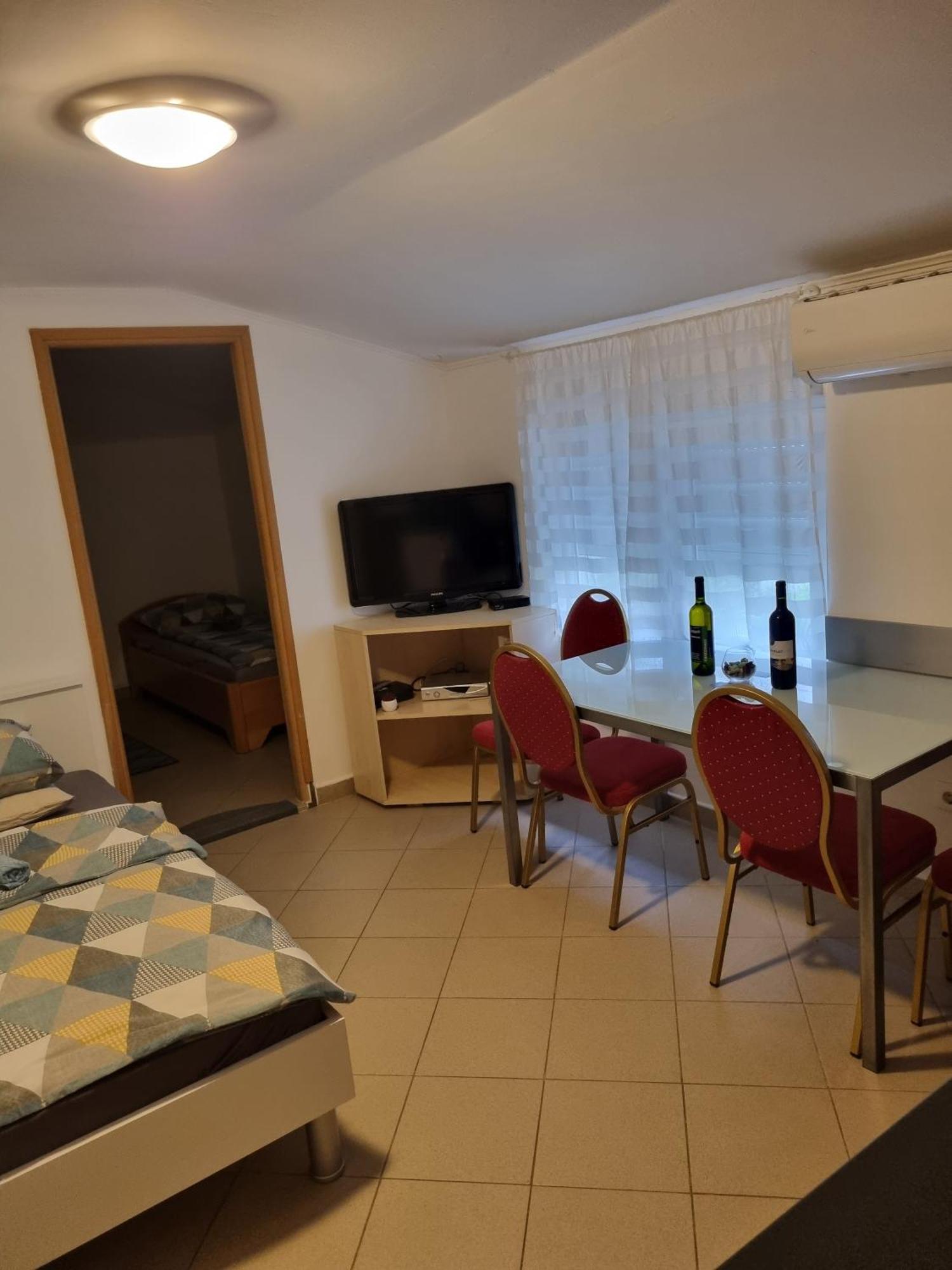 Apartmani Tominac Crikvenica Buitenkant foto